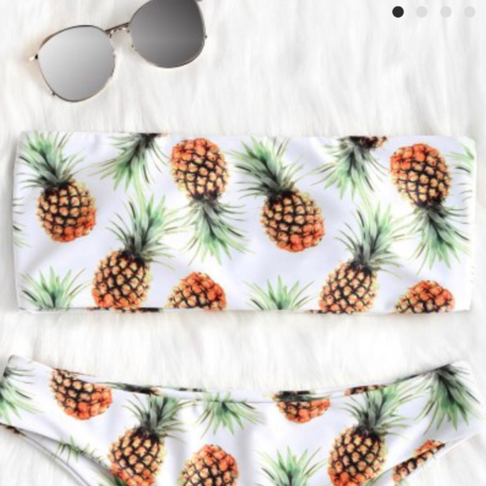 NWT /TOP ONLY-bandeau size Large